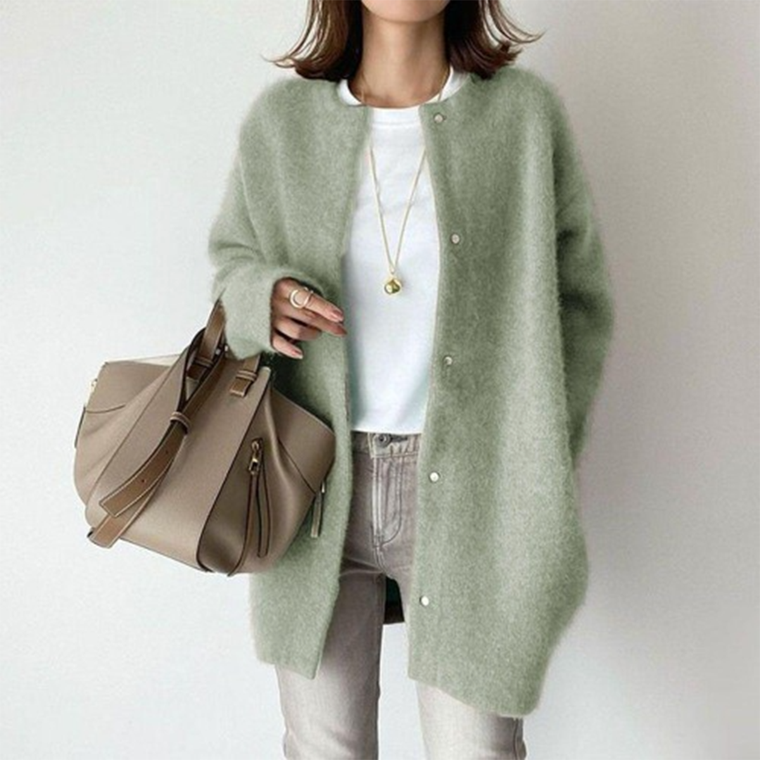 Ever London™ - Elegant Cashmere Cardigan