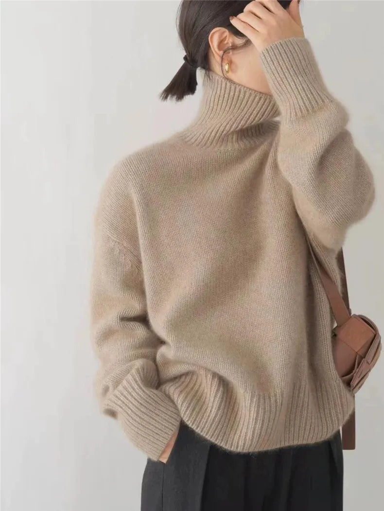 Ever London | Comfortable and soft turtleneck sweater