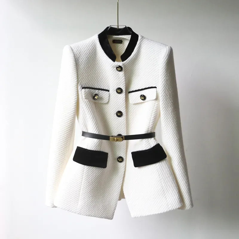 Amelia™ | Luxury blazer with belt